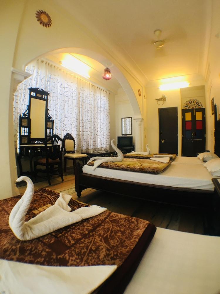 Krishna Palace - A Heritage Hotel Jaipur